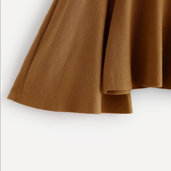 🆕mustard high neck wide sleeve knit top - Picture 6 of 8